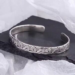 Sterling Silver Swirl Cuff Bracelet - Silver